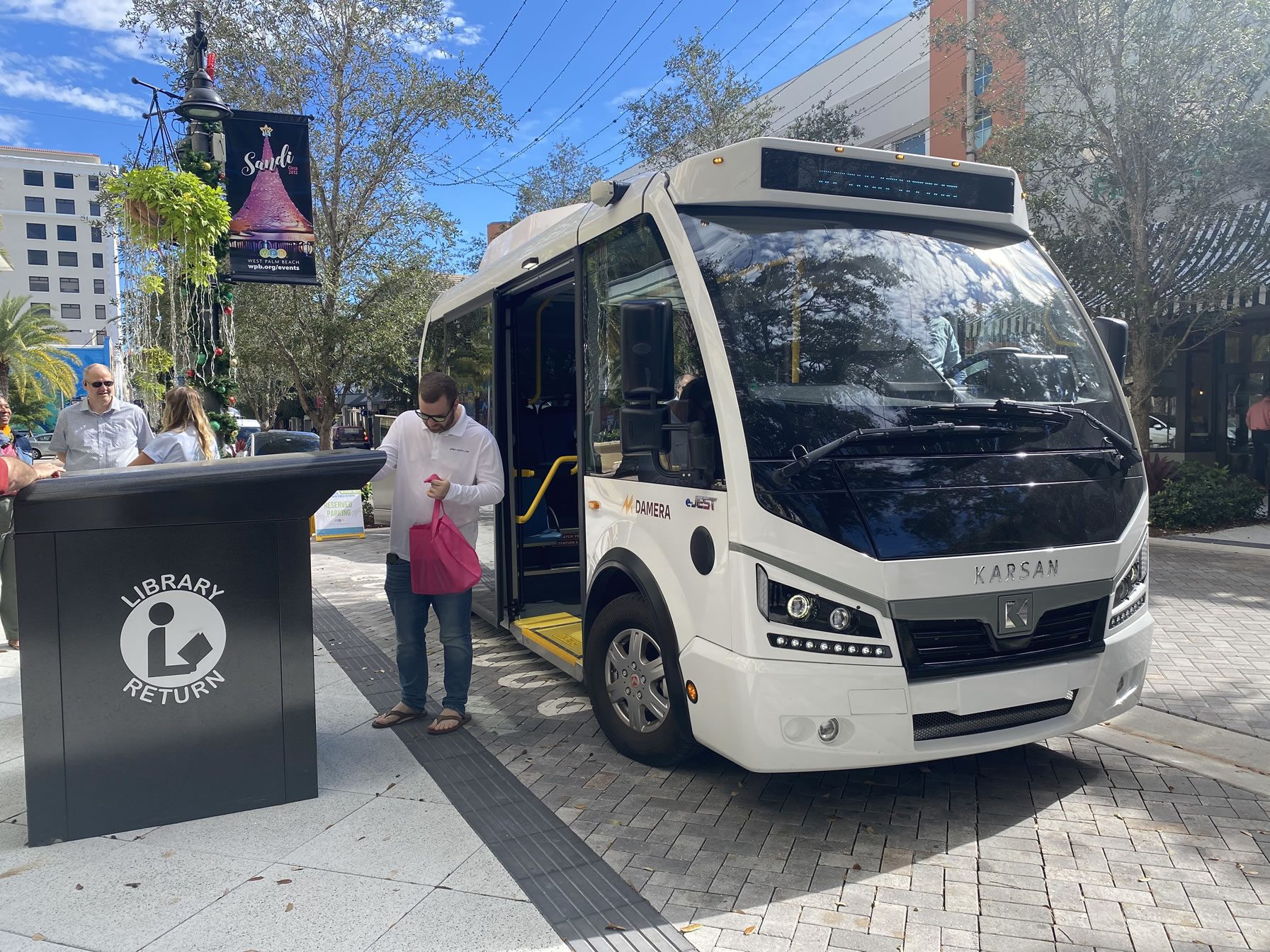 EV Mini Bus